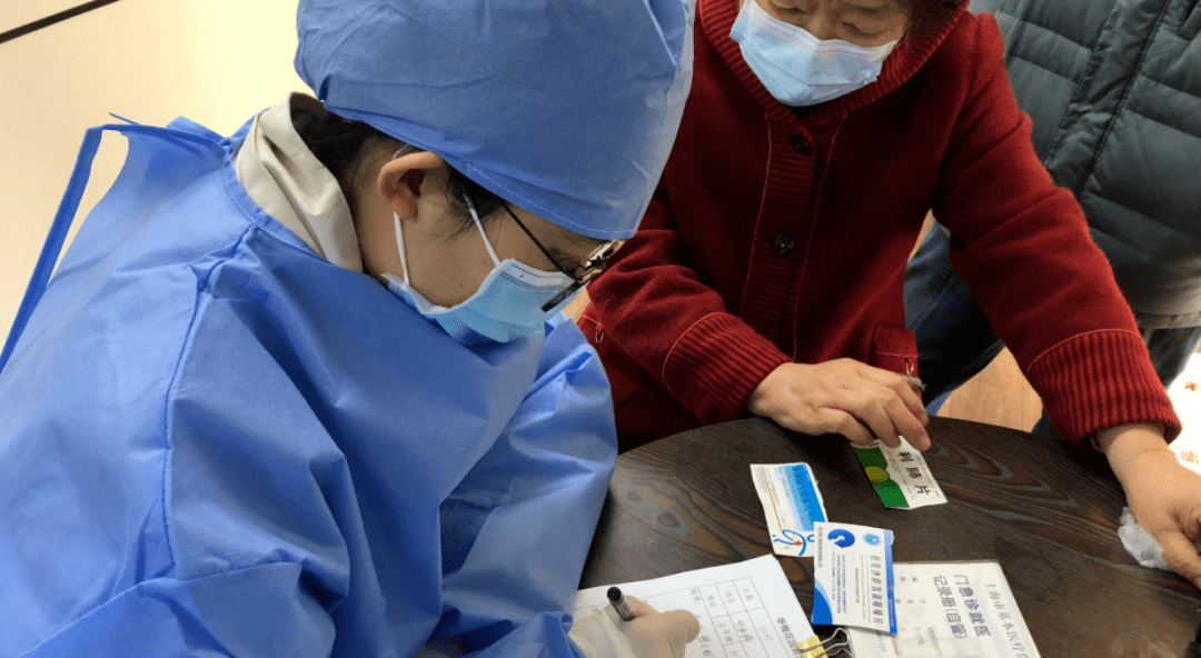 南昌24小时套医保卡回收商家(急用钱24小时医保提取)