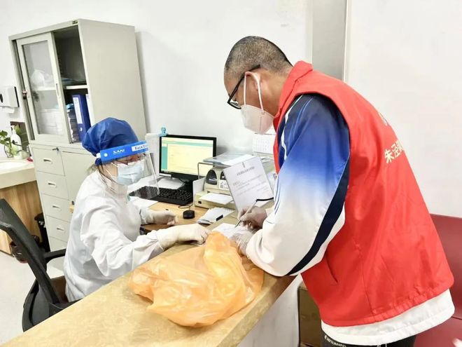 南昌24小时高价回收医保(24小时高价回收医保医保套出)